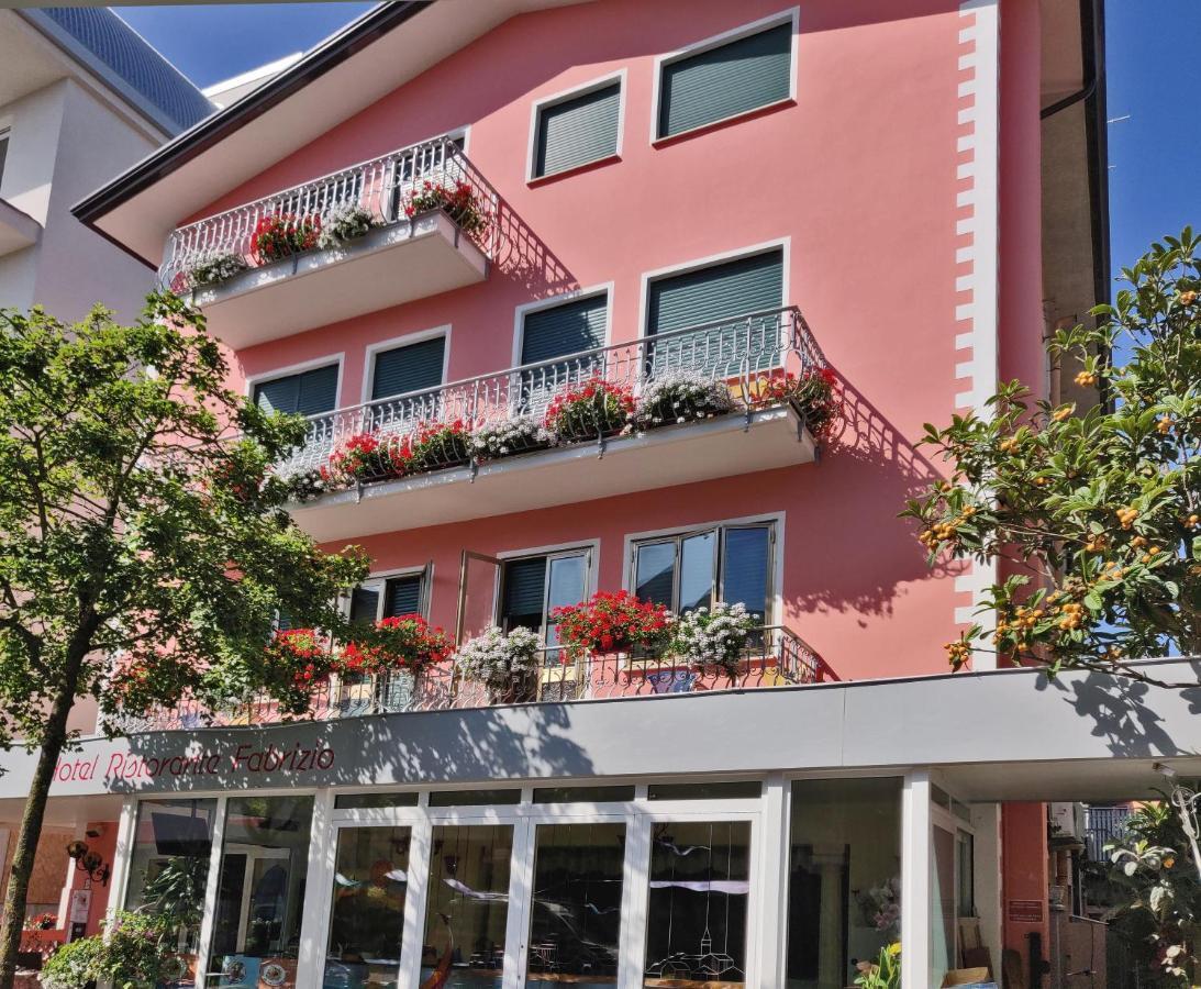 Albergo Ristorante Fabrizio Каорле Экстерьер фото
